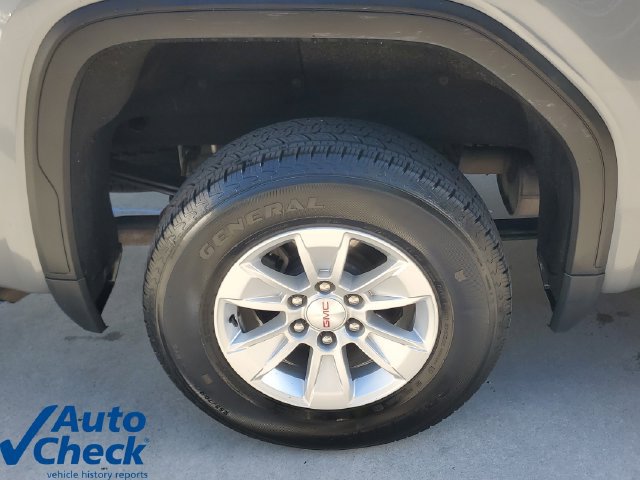 Used 2022 GMC Sierra 1500 SLE AWD/4WD image 8