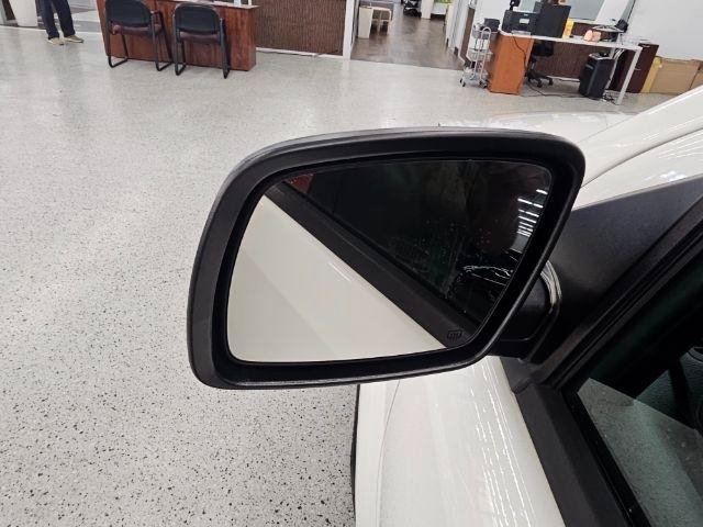 Used 2018 Dodge Journey SE w/ Connectivity Group FWD image 36