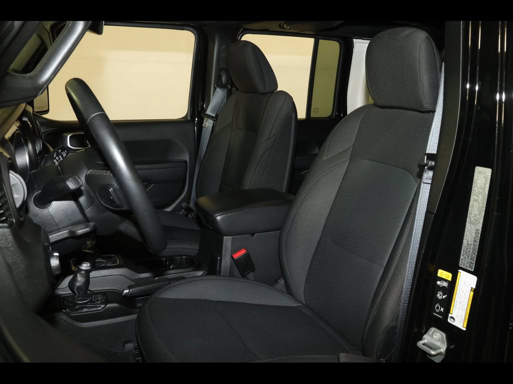 Used 2022 Jeep Wrangler Unlimited Sport w/ Sun And Sound Package AWD/4WD image 11