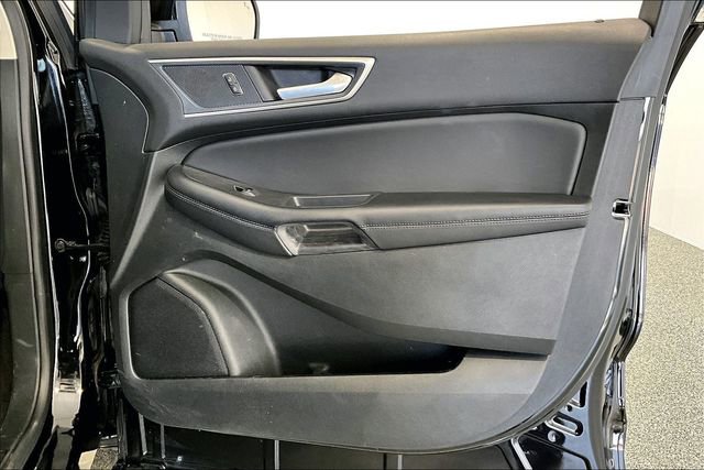 Used 2024 Ford Edge SEL w/ Convenience Package image 30