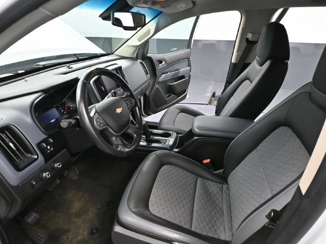Used 2018 Chevrolet Colorado Z71 AWD/4WD image 16