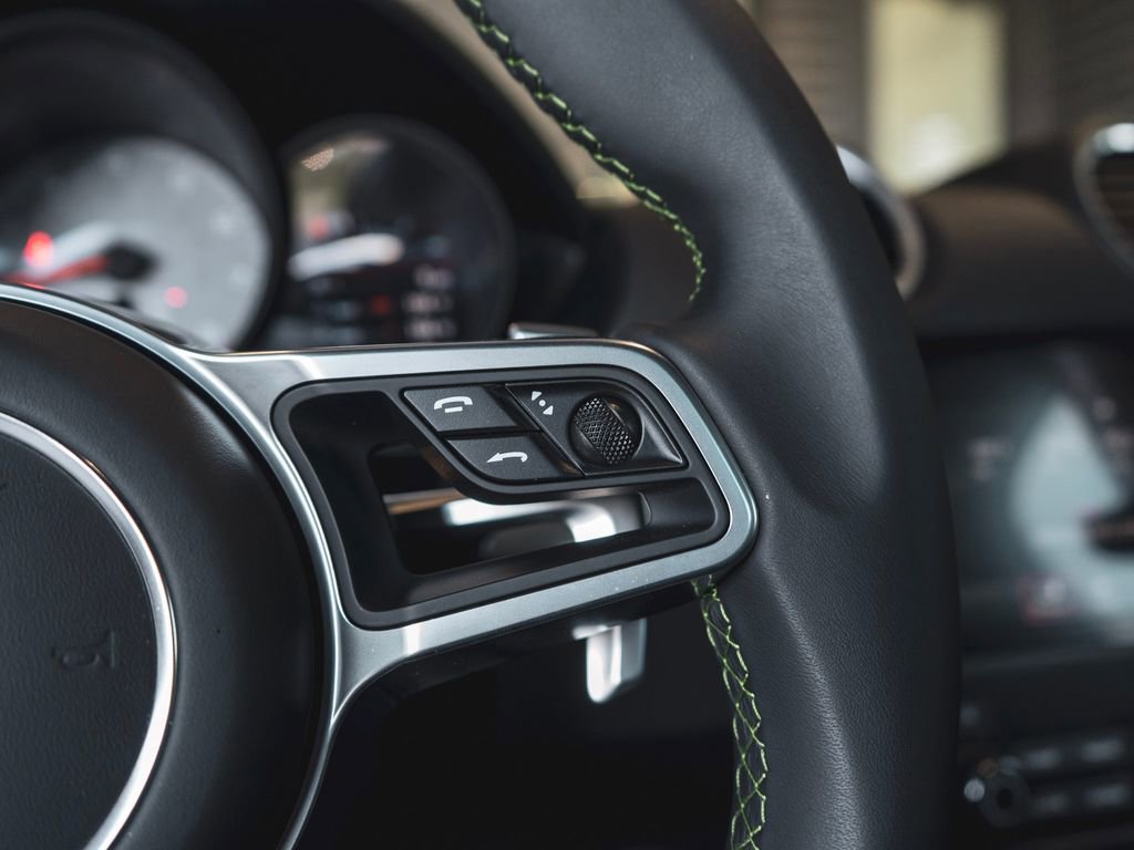 Used 2025 Porsche 718 Boxster S image 21