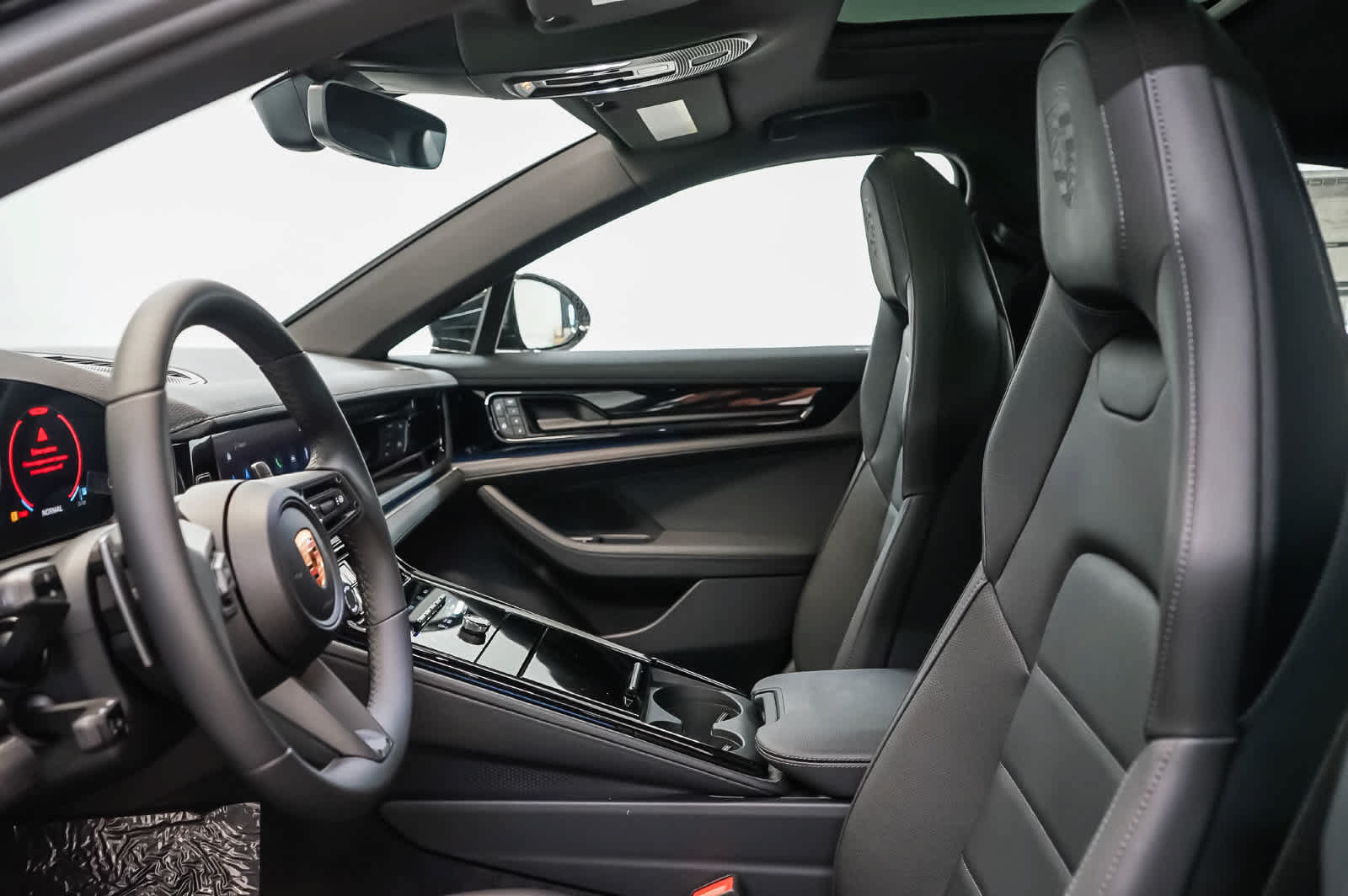 New 2026 Porsche Panamera RWD image 22