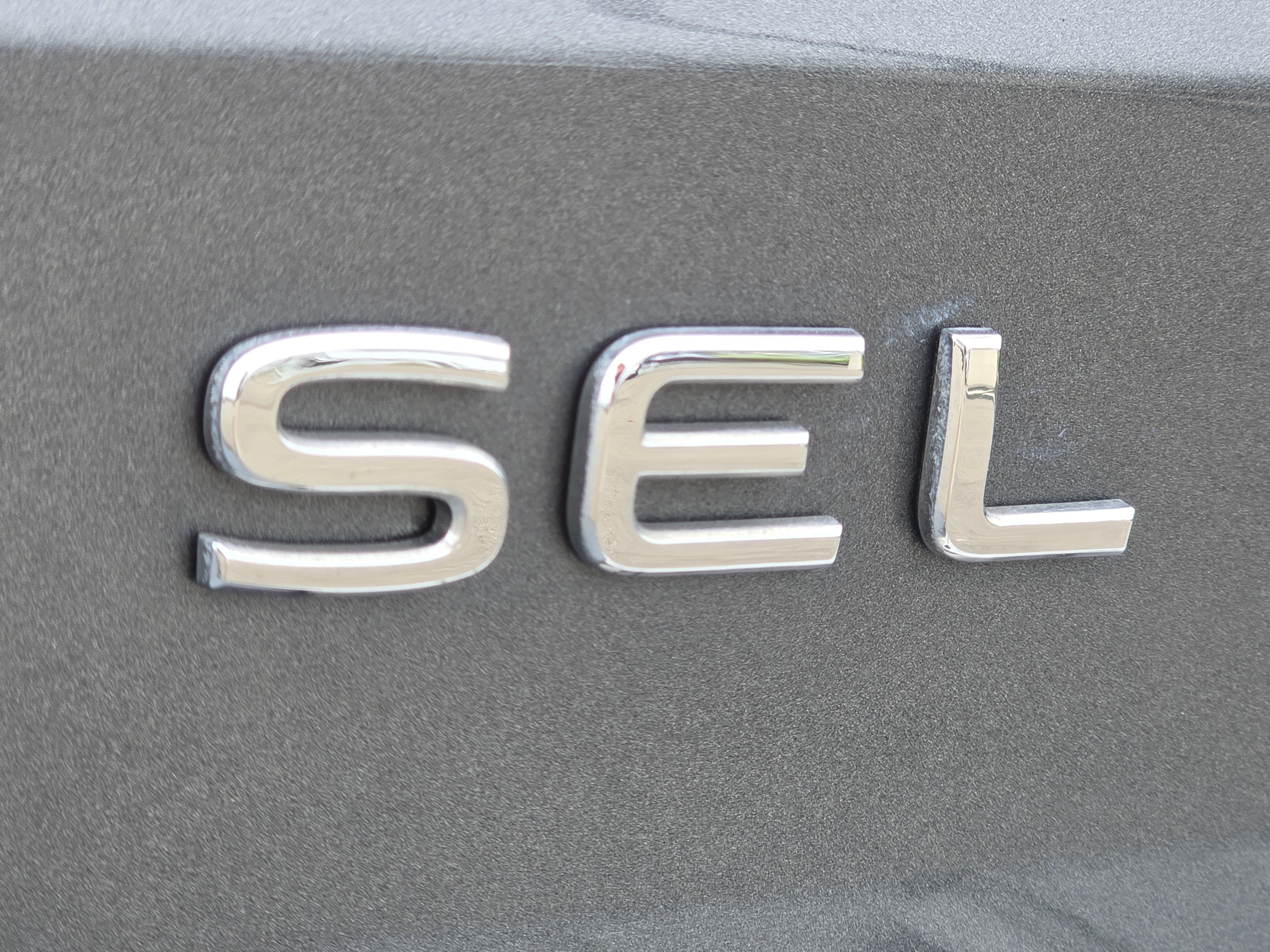 Certified 2023 Volkswagen Taos SEL AWD/4WD image 17
