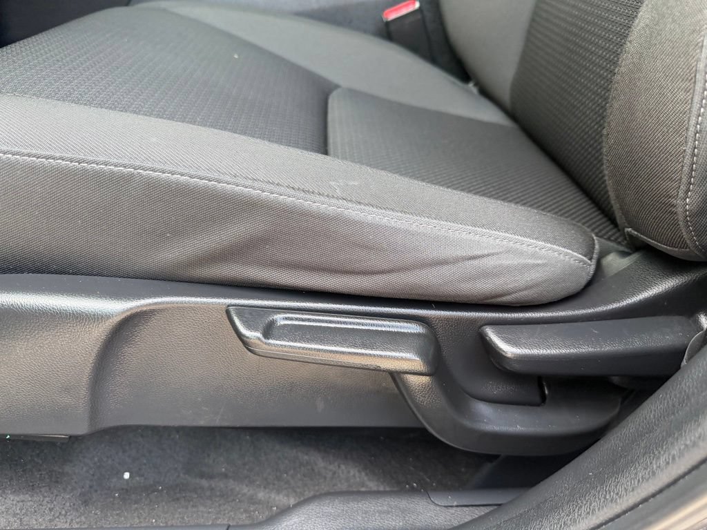 Used 2022 Honda HR-V EX image 17