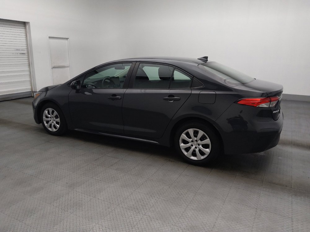 Used 2024 Toyota Corolla LE FWD image 3