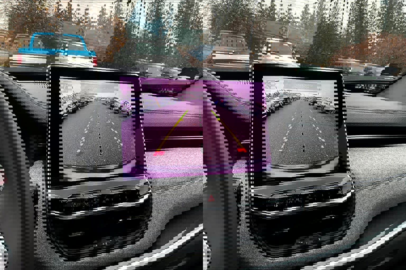 Used 2024 Jeep Compass Latitude image 33