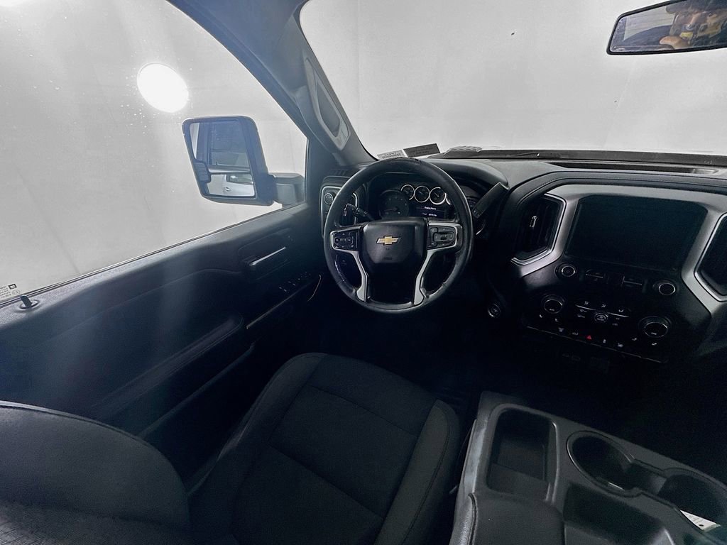 Used 2022 Chevrolet Silverado 3500 LT w/ Convenience Package RWD image 9