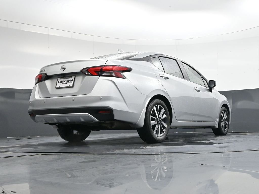 Used 2025 Nissan Versa SV w/ Trunk Package image 25