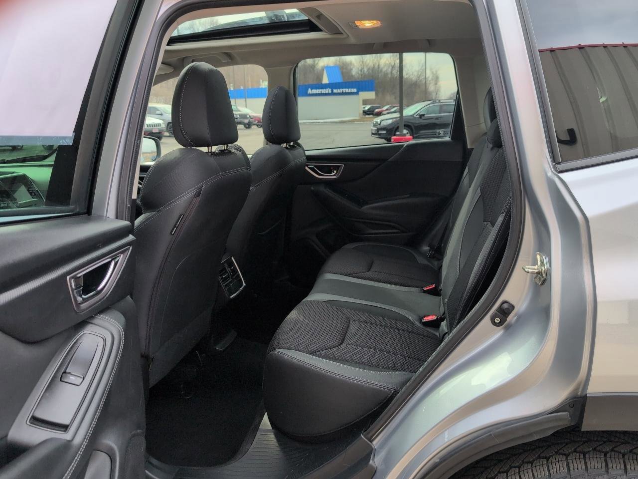 Used 2021 Subaru Forester Premium image 10