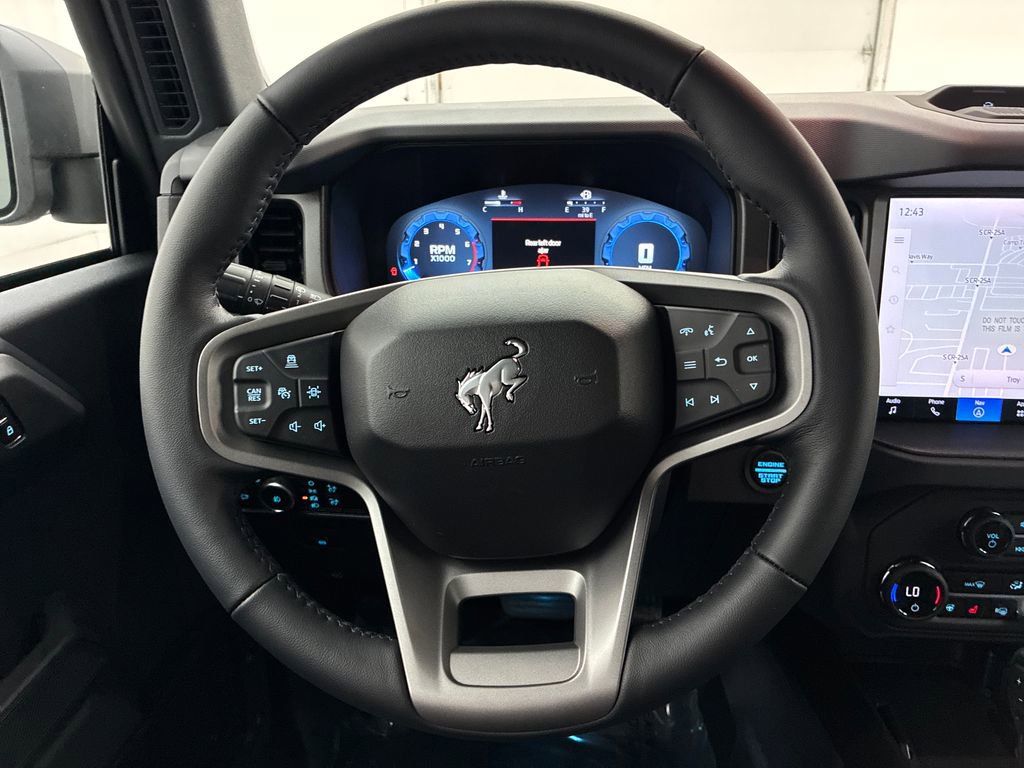 New 2025 Ford Bronco Badlands image 19