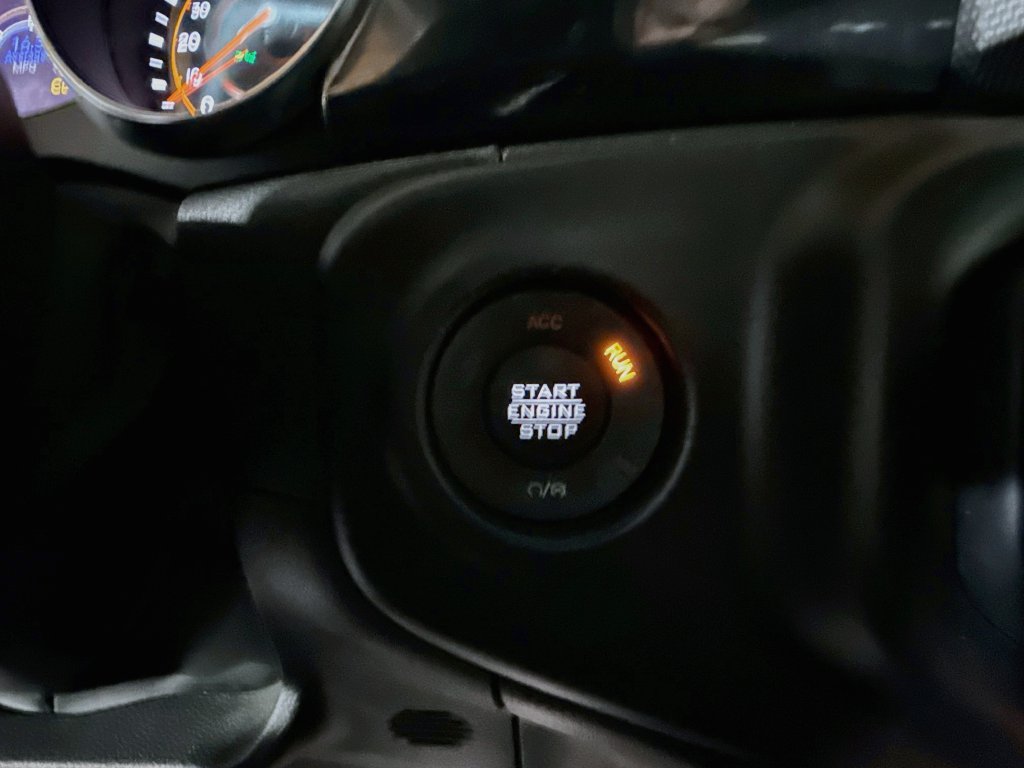 Certified 2022 Jeep Wrangler Unlimited Sport AWD/4WD image 24