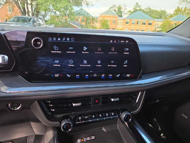 Certified 2025 Chevrolet Suburban RST w/ RST Capability Package AWD/4WD image 15