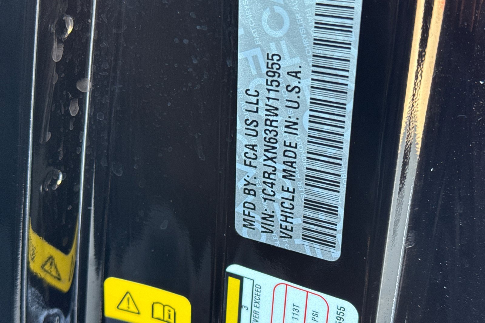 Used 2024 Jeep Wrangler Unlimited image 35