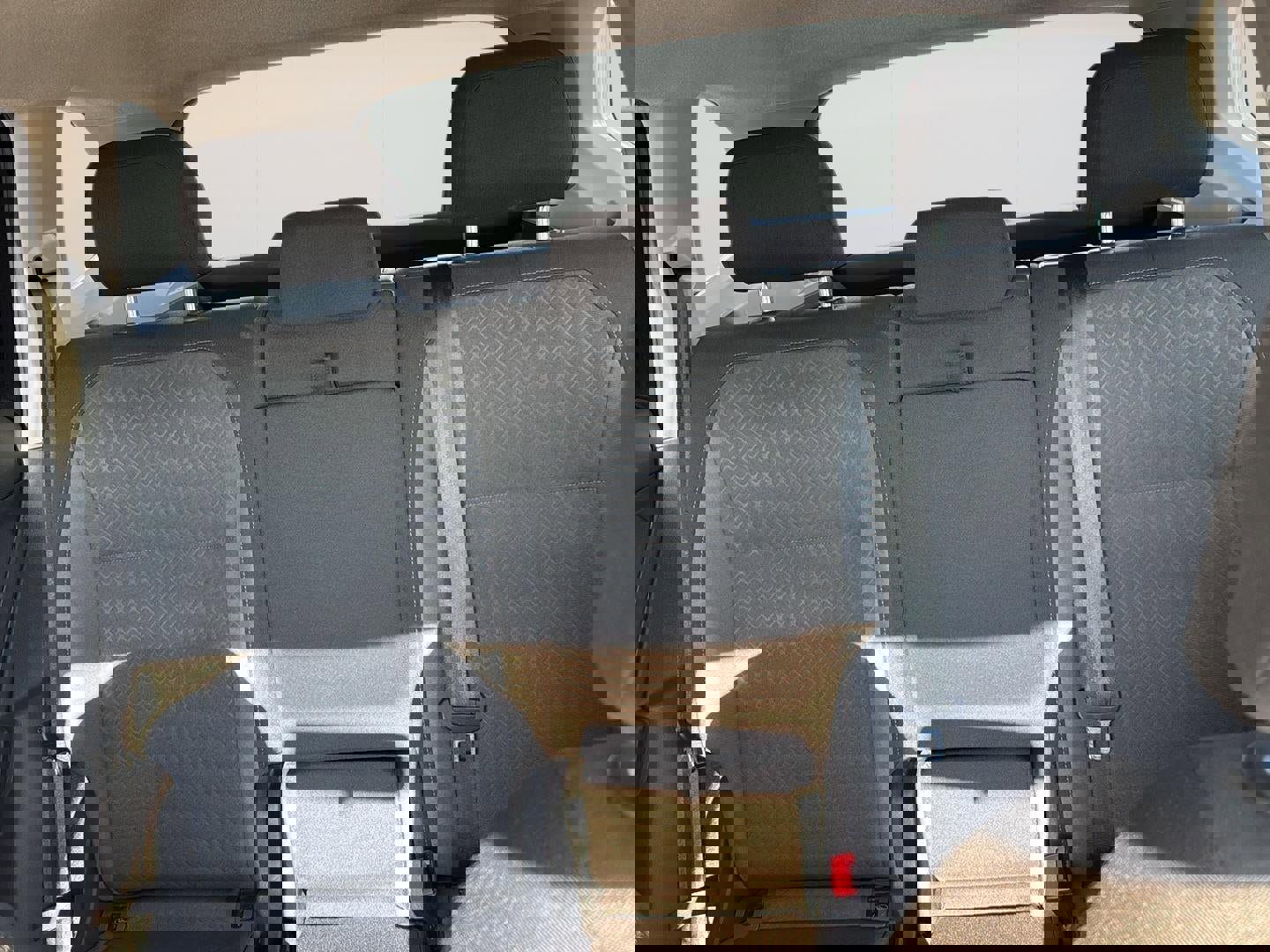 Used 2020 Volkswagen Tiguan S image 21