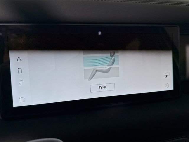 Certified 2024 Land Rover Defender 110 X-Dynamic SE image 18