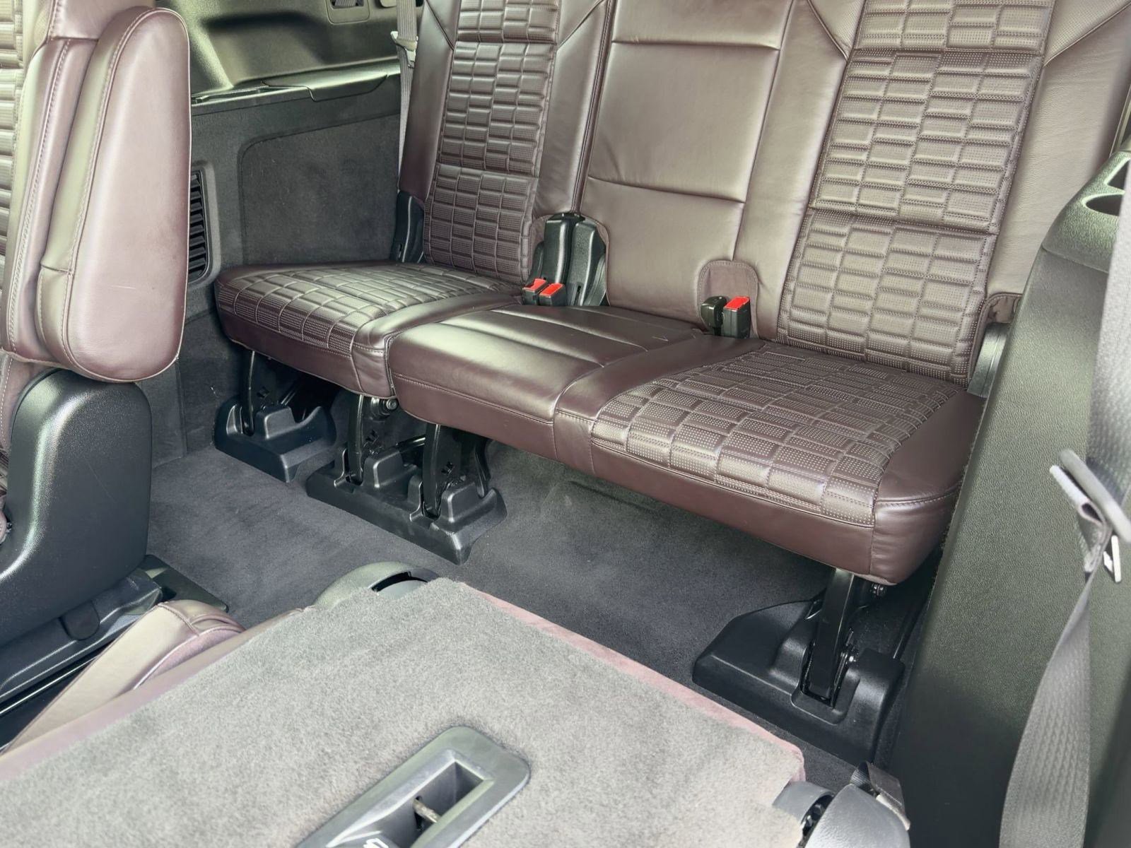 Certified 2024 Cadillac Escalade ESV Sport Platinum w/ LPO, ONYX Package image 27