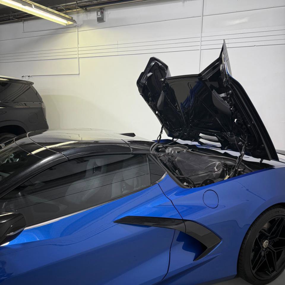 Used 2022 Chevrolet Corvette Stingray Preferred Conv w/ Z51 Performance Package RWD image 30