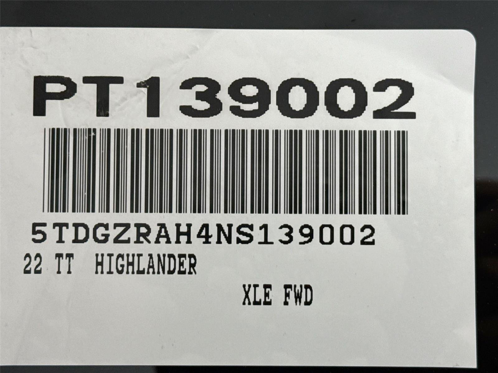 Used 2022 Toyota Highlander XLE FWD image 43