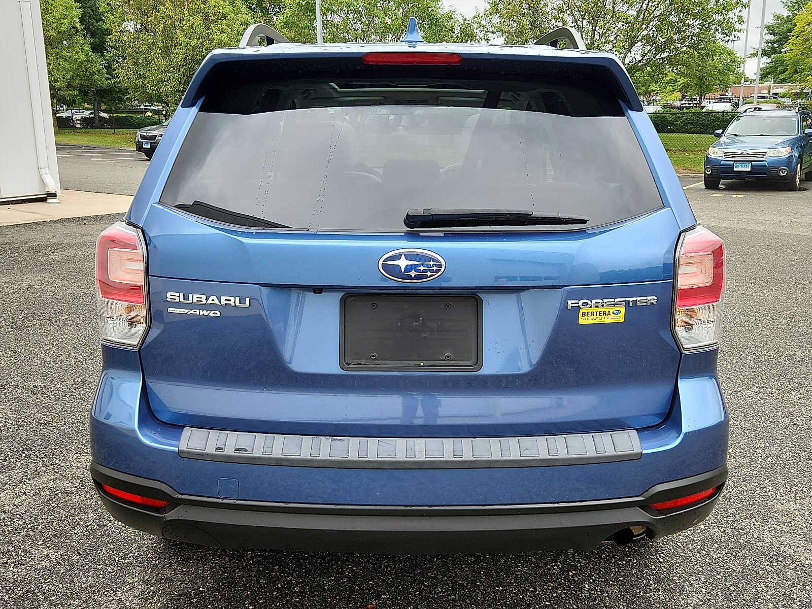 Used 2018 Subaru Forester 2.5i Premium w/ All-Weather Package AWD/4WD image 5