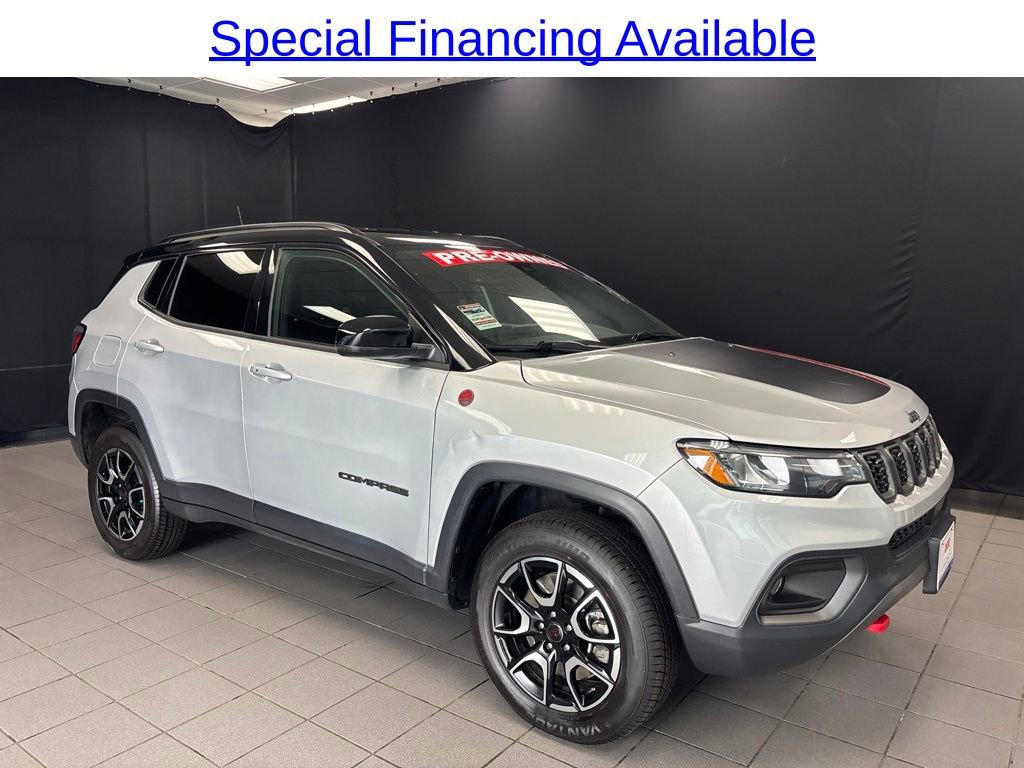 Used 2025 Jeep Compass Trailhawk