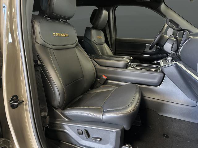 New 2026 Ford Expedition Tremor image 37