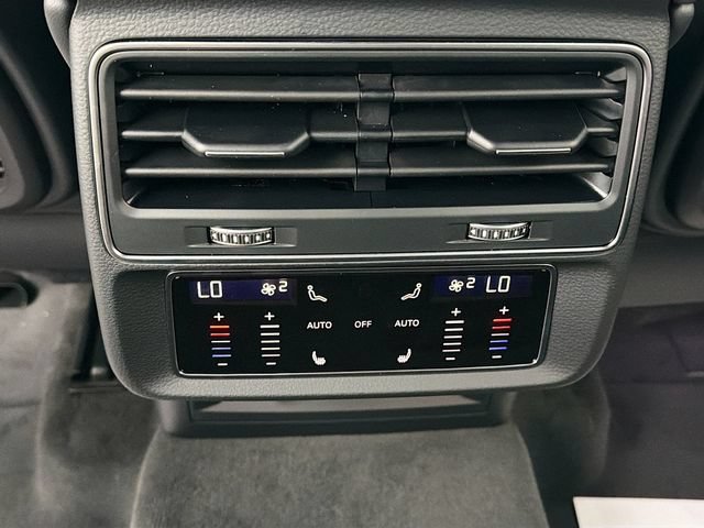 New 2026 Audi SQ8 Prestige AWD/4WD image 19