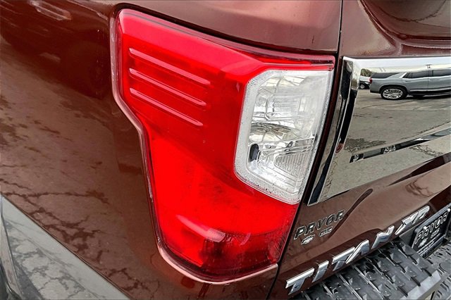 Used 2017 Nissan Titan Platinum Reserve image 24