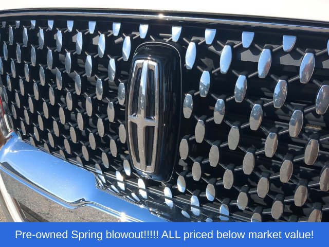 Used 2022 Lincoln Navigator L Black Label AWD/4WD image 9