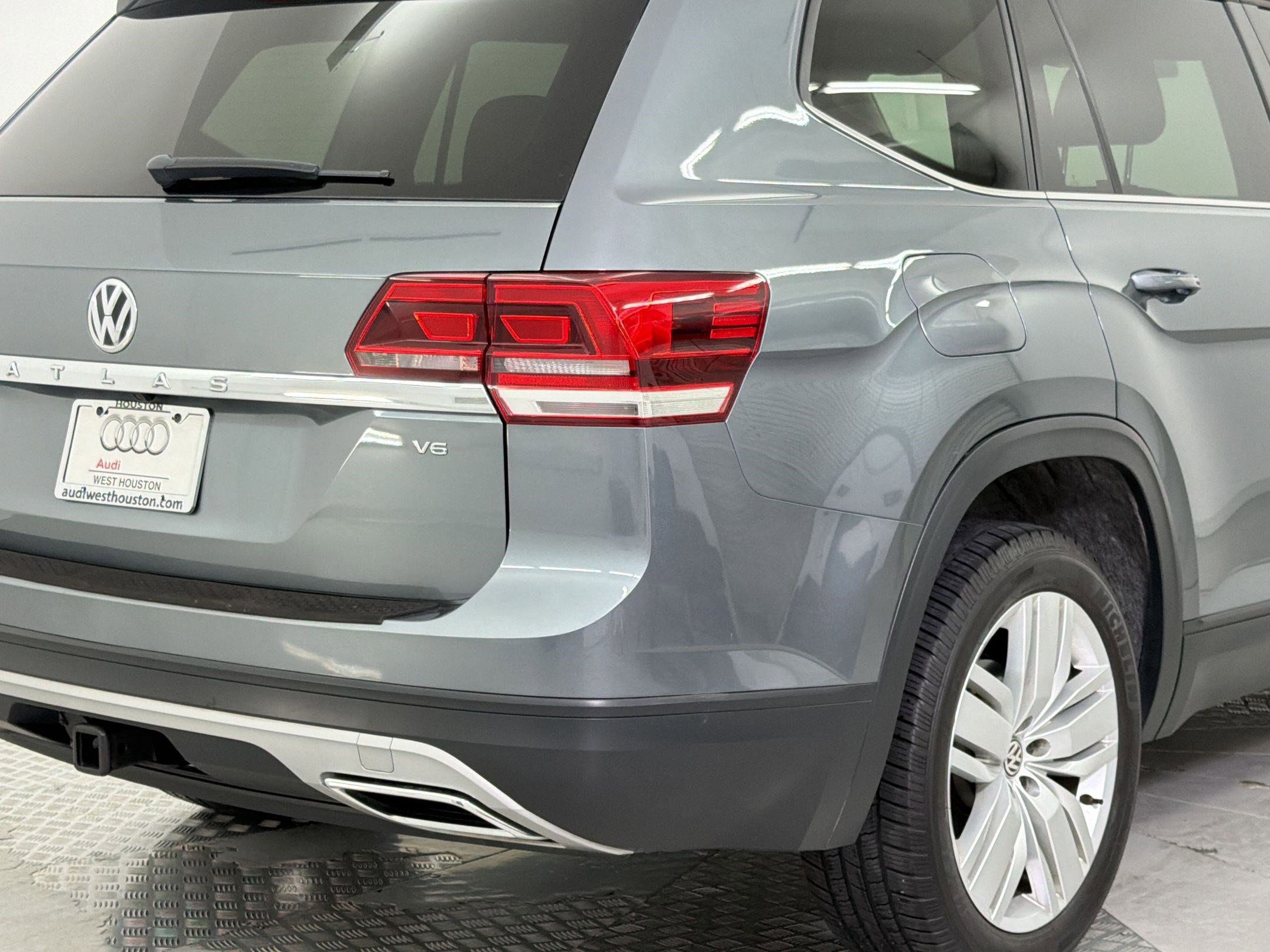 Used 2019 Volkswagen Atlas SE FWD image 23