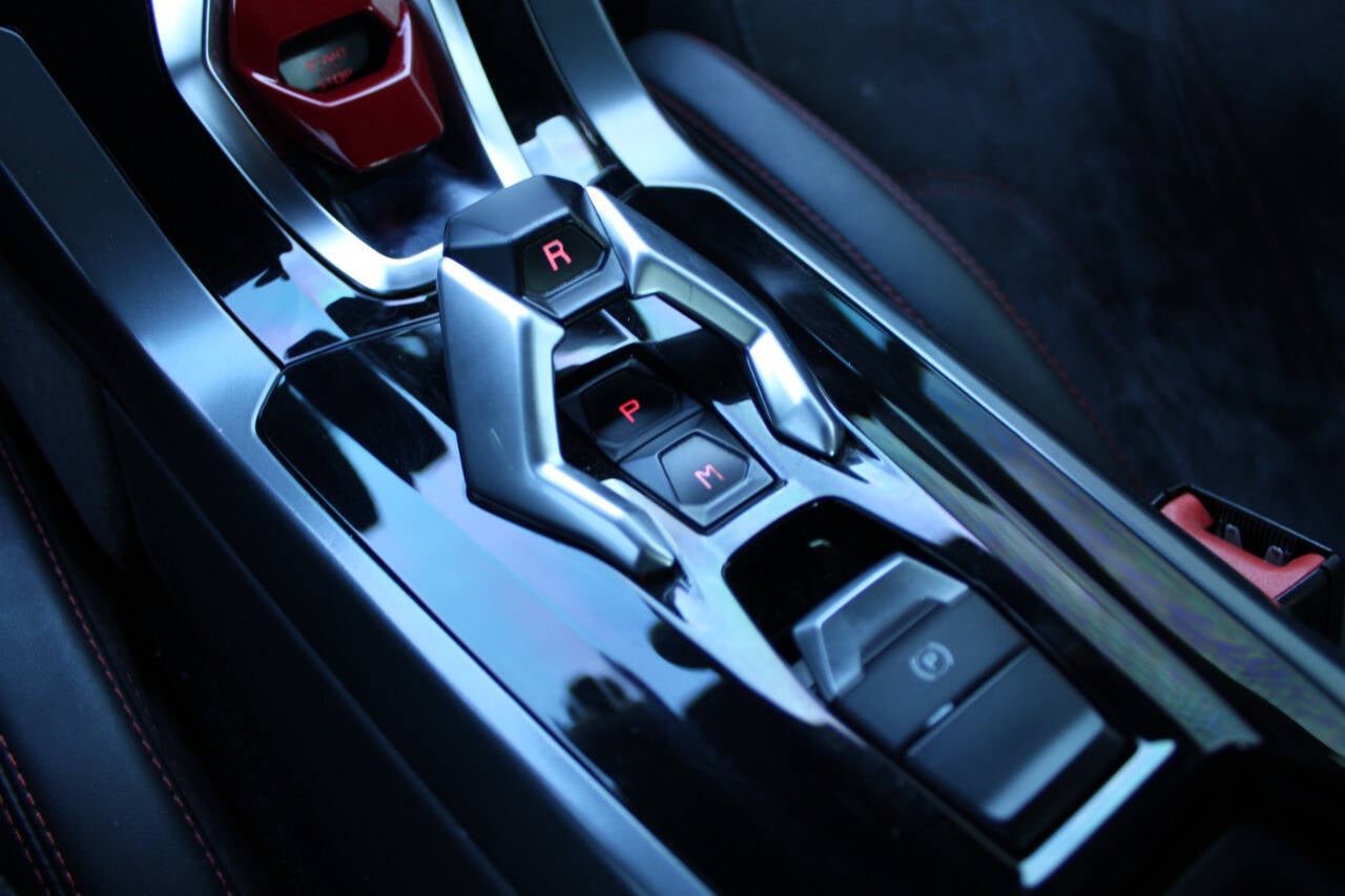 Used 2015 Lamborghini Huracan LP 610-4 image 24