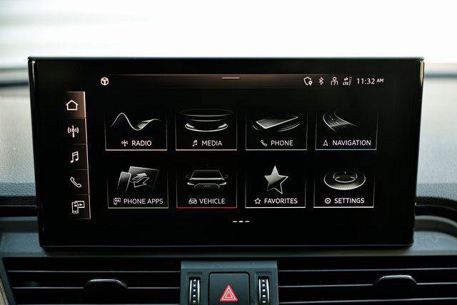 Certified 2024 Audi SQ5 Premium image 34