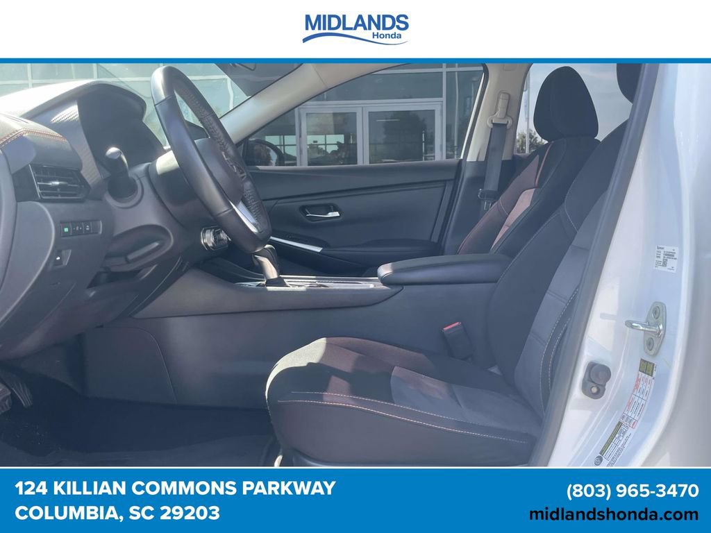 Used 2023 Nissan Sentra SR FWD image 13