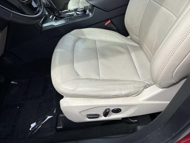 Used 2019 Ford Explorer Limited w/ Class III Trailer Tow Package AWD/4WD image 15