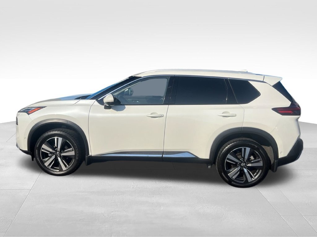 Used 2023 Nissan Rogue Platinum w/ Platinum Premium Package AWD/4WD image 3