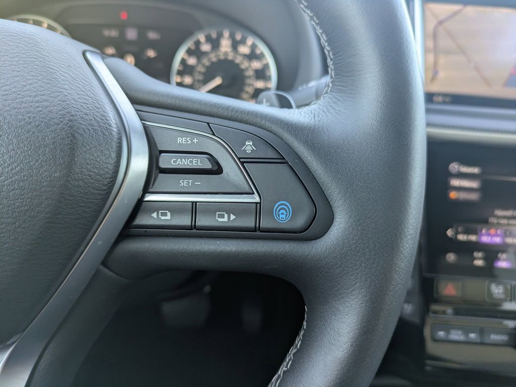 Certified 2025 INFINITI QX55 Essential image 28