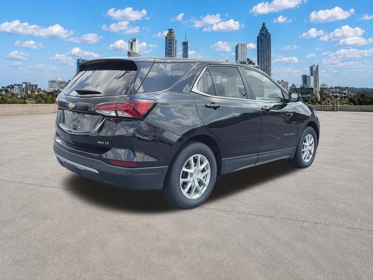 Used 2024 Chevrolet Equinox LT AWD/4WD image 25