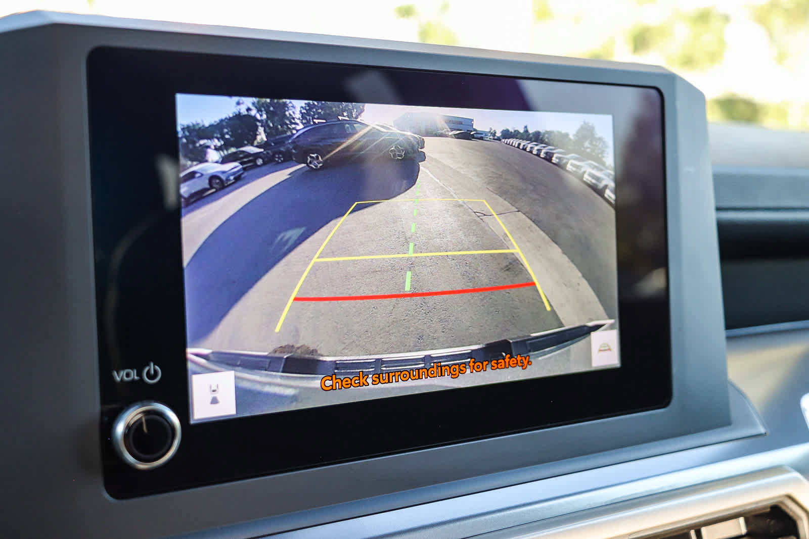 Used 2025 Toyota Tacoma SR5 AWD/4WD image 24