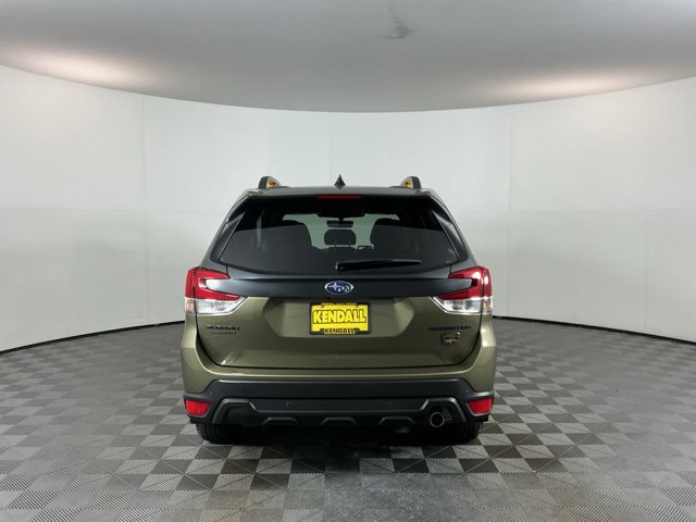 Used 2025 Subaru Forester Wilderness AWD/4WD image 6