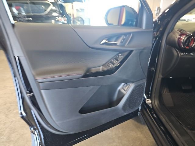 New 2026 Chevrolet Equinox RS w/ LPO, Floor Liner Package image 17