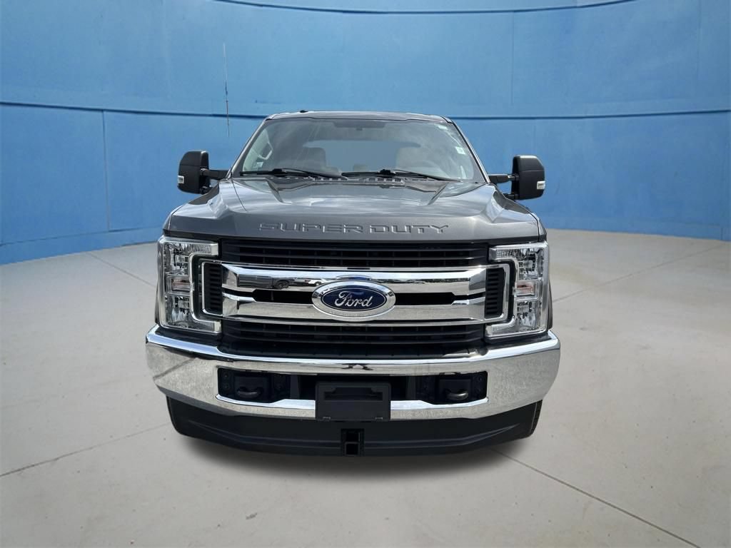 Used 2019 Ford F250 XLT AWD/4WD image 4