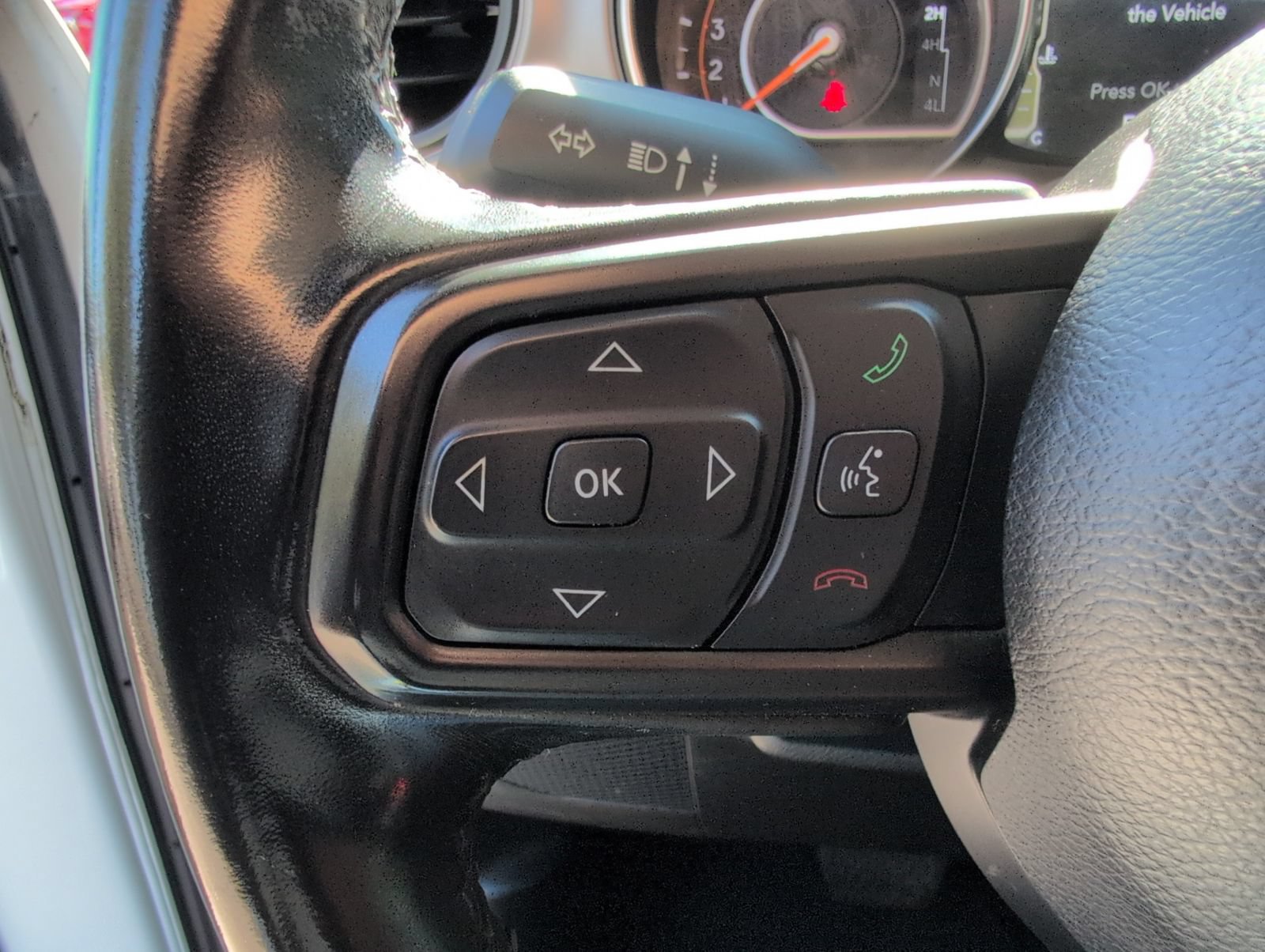 Used 2020 Jeep Gladiator Sport w/ Quick Order Package 24S AWD/4WD image 11