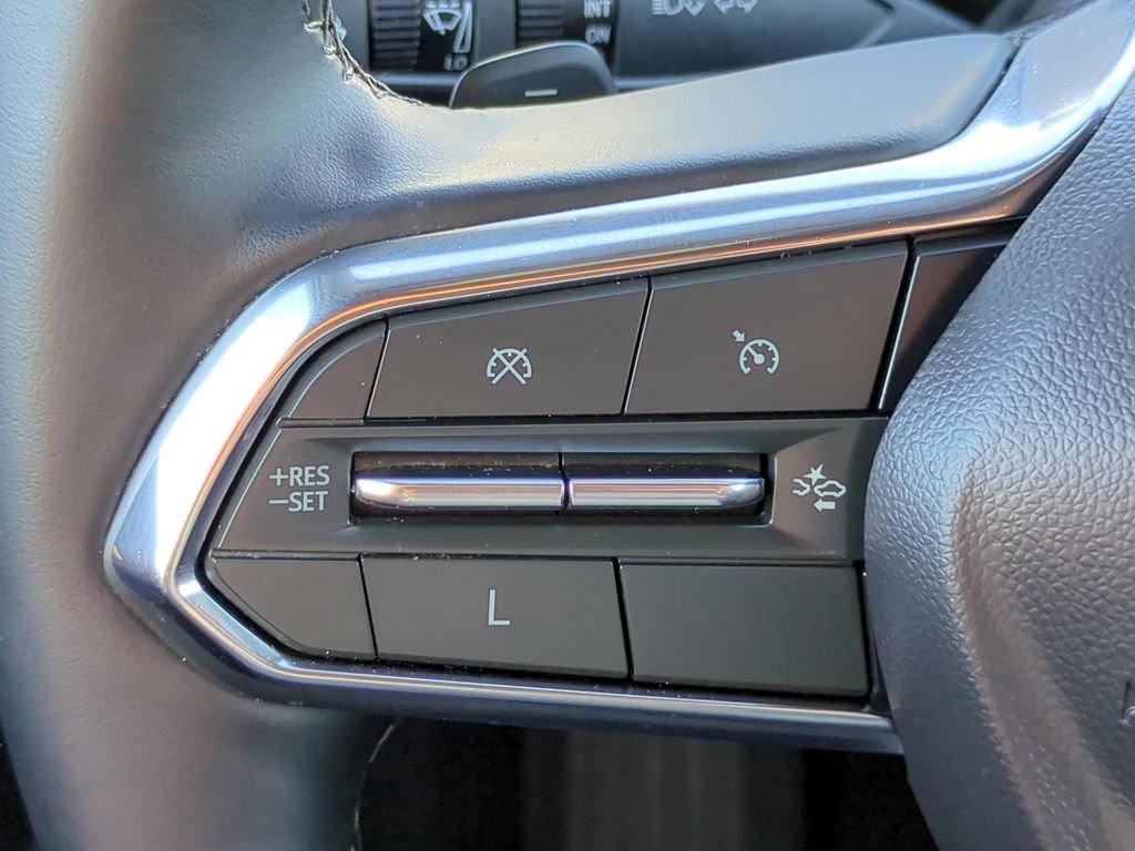 Used 2025 Chevrolet Equinox LT w/ Convenience Package II image 22