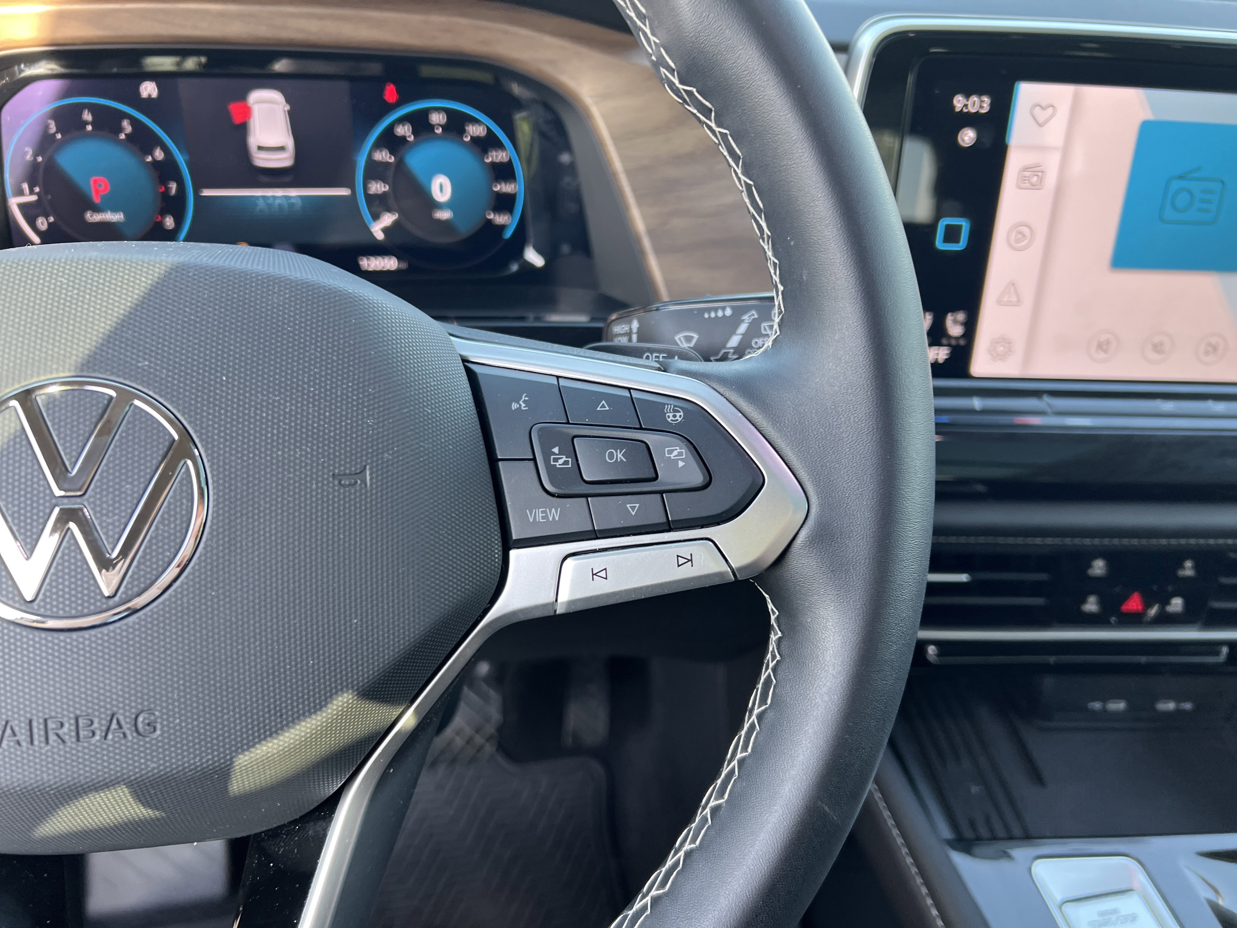 Certified 2025 Volkswagen Atlas SE w/ Panoramic Sunroof Package FWD image 19