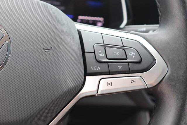 Used 2024 Volkswagen Jetta SE FWD image 25