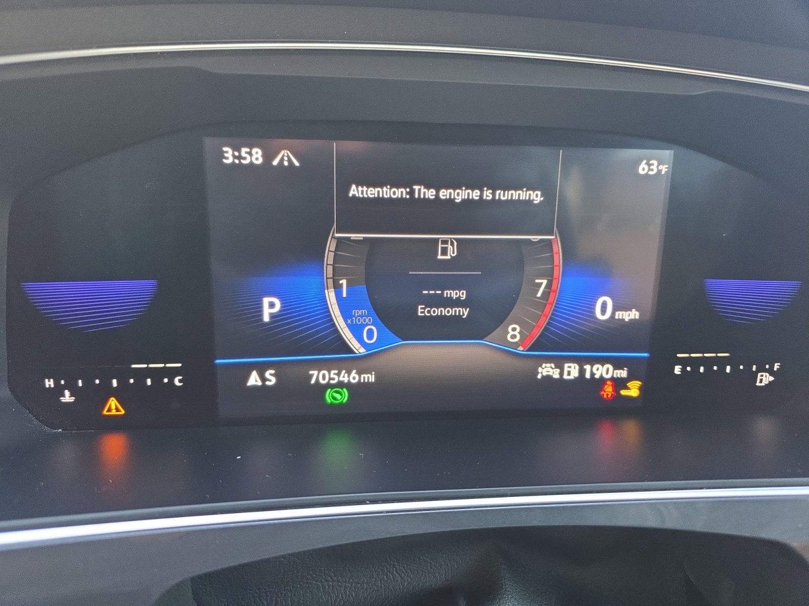 Used 2022 Volkswagen Tiguan SE image 11