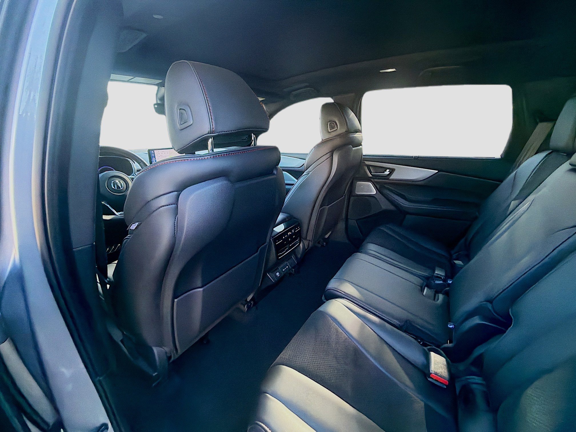 Used 2025 Acura MDX A-Spec image 25