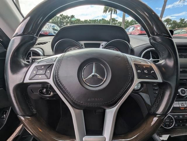Used 2016 Mercedes-Benz SL 550 image 21