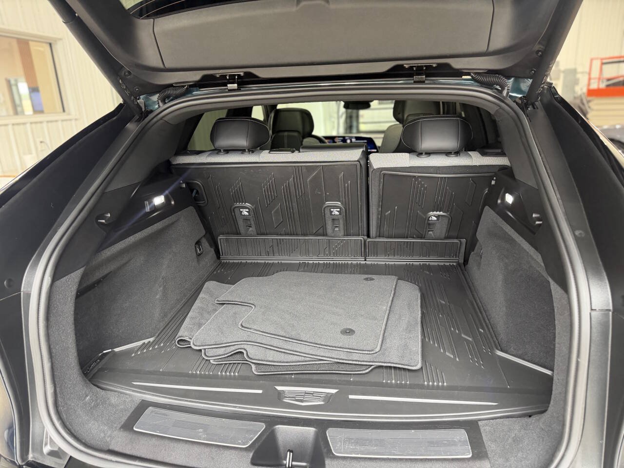 Used 2024 Cadillac Lyriq Tech w/ LPO, Floor Liner Package AWD/4WD image 21