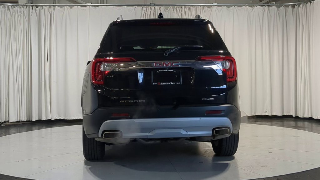 Used 2023 GMC Acadia SLT w/ LPO, Floor Liner Package AWD/4WD image 7